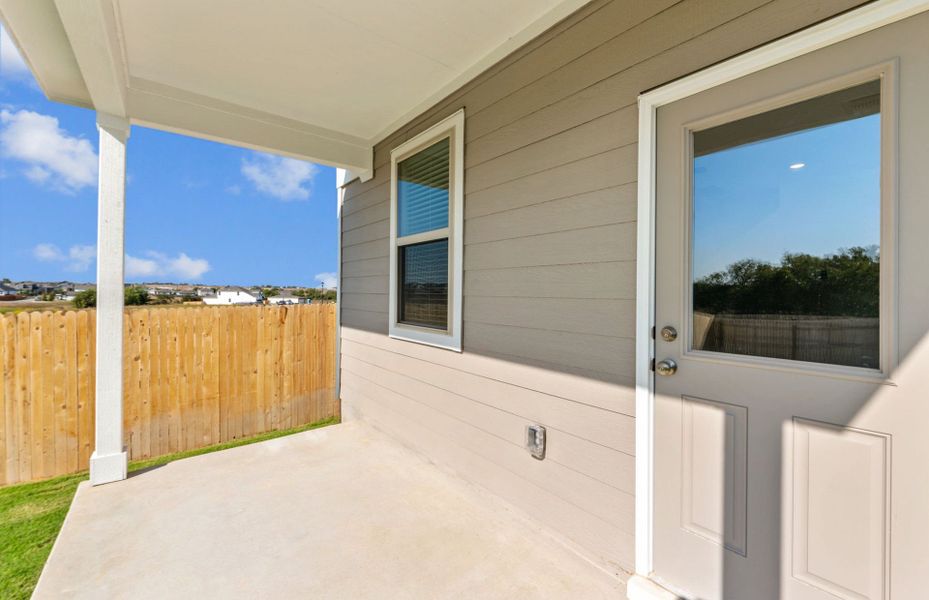Exterior details and patio area of a home in Sonterra, Jarrell (Image 4).
