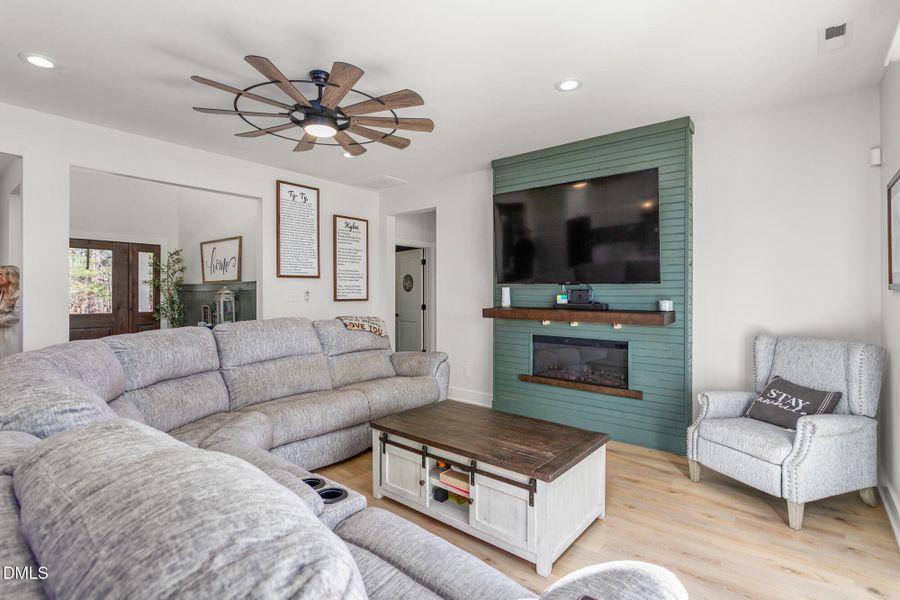 6030 Preacher Hayes Road-17