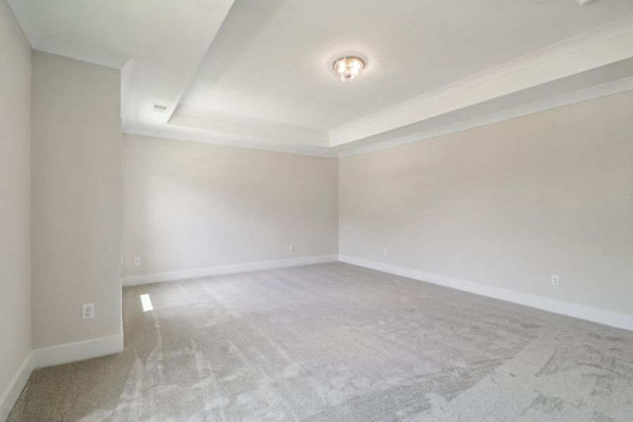 Representative unfurnished interior of a home built from the Collin II by Great Southern Homes in Cross Creek Golf Club, Seneca (Image 39). Representative unfurnished interior of a home built from the Collin II by Great Southern Homes in Cross Creek Golf Club, Seneca (Image 39).