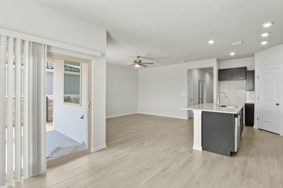 Representative furnished interior of a home built from the Prickly Pear by View Homes in Campo Del Sol, El Paso (Image 15).