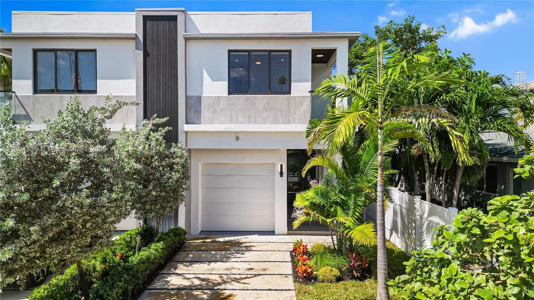 Image 32 of a home in . Image 32 of a home in .