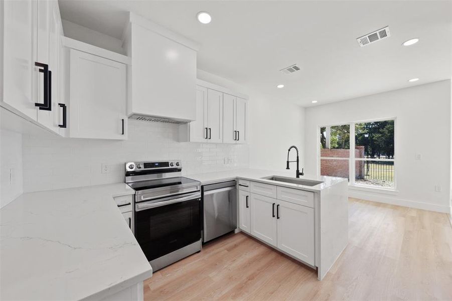 Furnished interior view inside a new home in , Duncanville (Image 6).