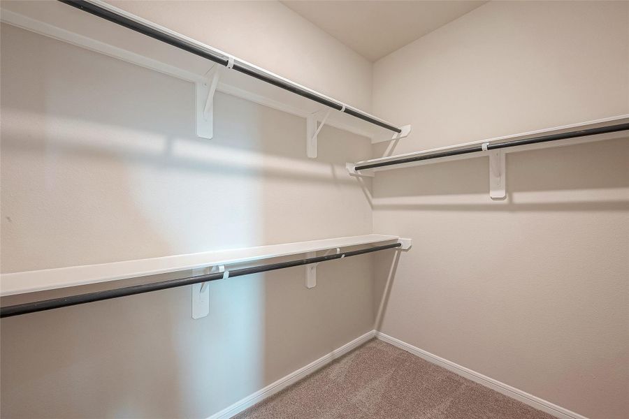 Spacious, unfurnished interior of a new home in Rollingbrook Estates, Baytown (Image 19). Spacious, unfurnished interior of a new home in Rollingbrook Estates, Baytown (Image 19).