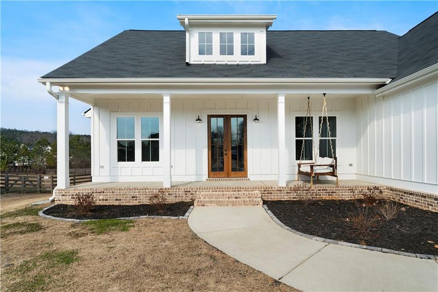 Exterior details and patio area of a home in , Rome (Image 3).