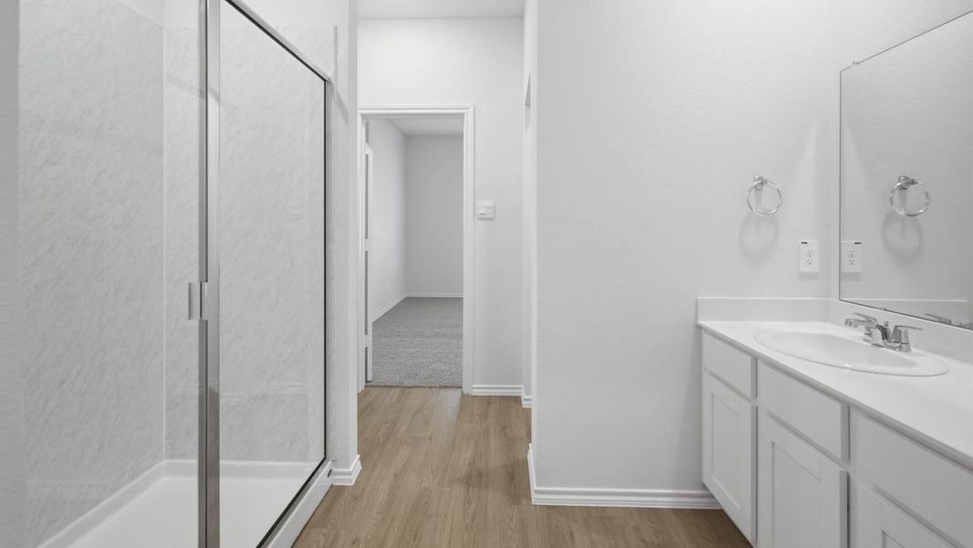 Representative furnished interior of a home built from the Kirby by D.R. Horton in Sweetwater Springs, Sherman (Image 7).