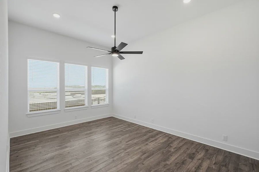Representative unfurnished interior of a home built from the Kingston by Chesmar Homes in Prominence 60's, San Antonio (Image 47).