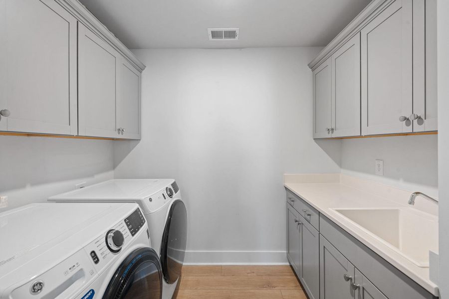 Furnished interior view inside a new home in Lochton, Summerville (Image 13). Furnished interior view inside a new home in Lochton, Summerville (Image 13).