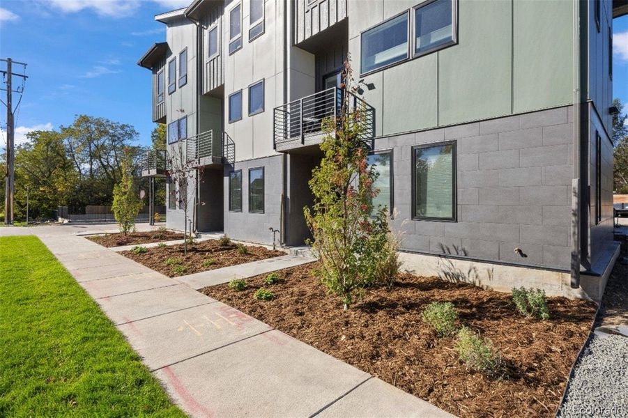 Exterior details and patio area of a home in , Arvada (Image 1).