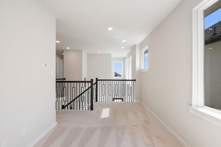 Spacious, unfurnished interior of a new home in Flora, Hutto (Image 12).