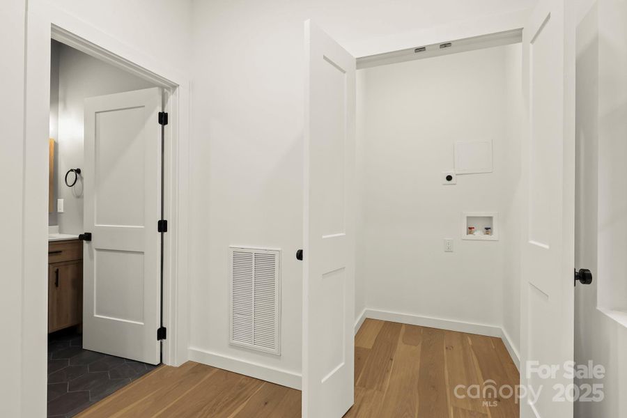 Image 25 of a home in .