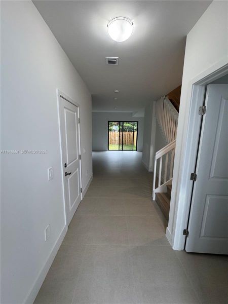 Spacious, unfurnished interior of a new home in , Homestead (Image 12).
