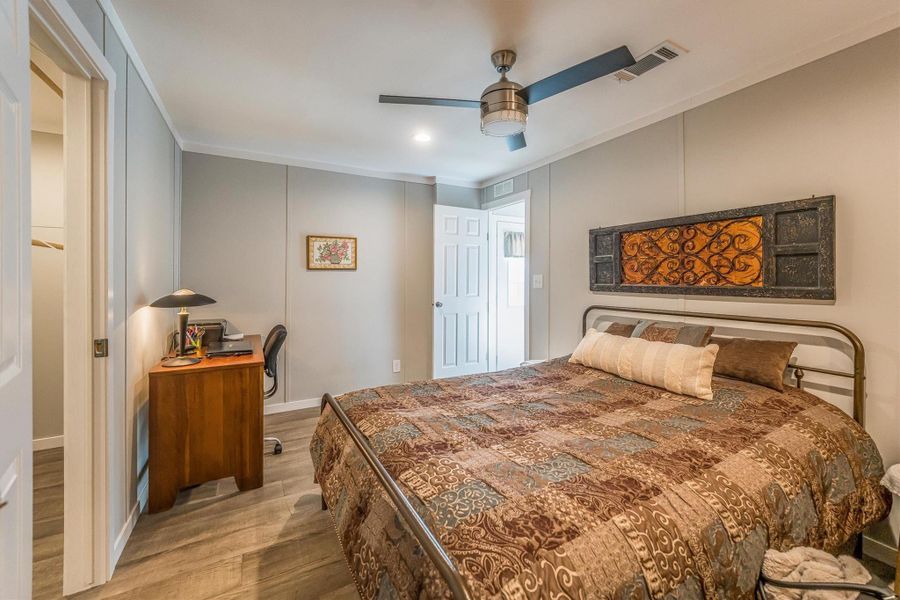 Furnished interior view inside a new home in , Coldspring (Image 32).