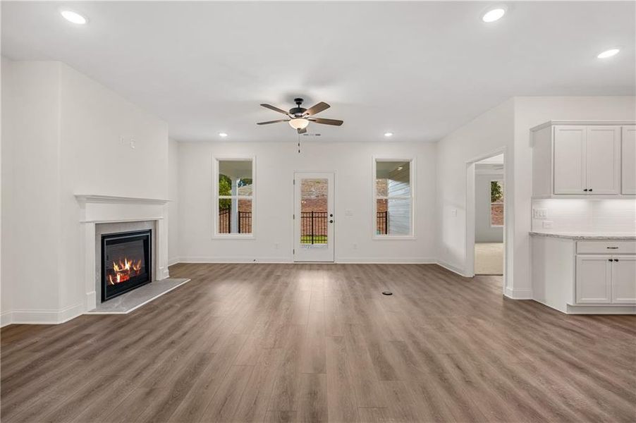 Spacious, unfurnished interior of a new home in Echols Farm, Hiram (Image 30). Spacious, unfurnished interior of a new home in Echols Farm, Hiram (Image 30).