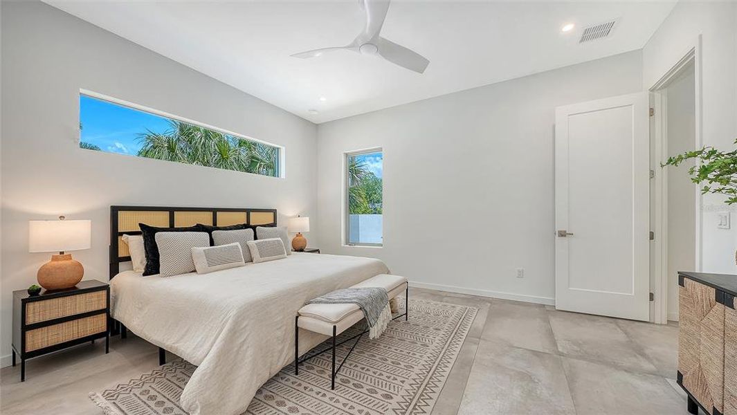Furnished interior view inside a new home in , Sarasota (Image 38).