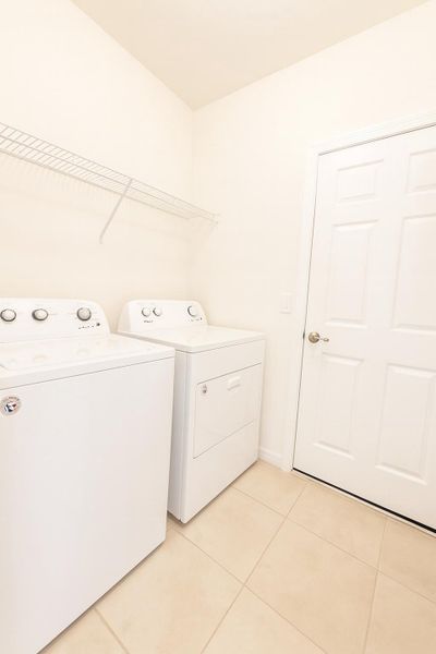 Image 19 of a home in . Image 19 of a home in .