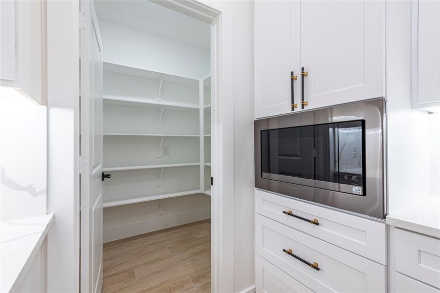 Furnished interior view inside a new home in , Dayton (Image 36). Furnished interior view inside a new home in , Dayton (Image 36).