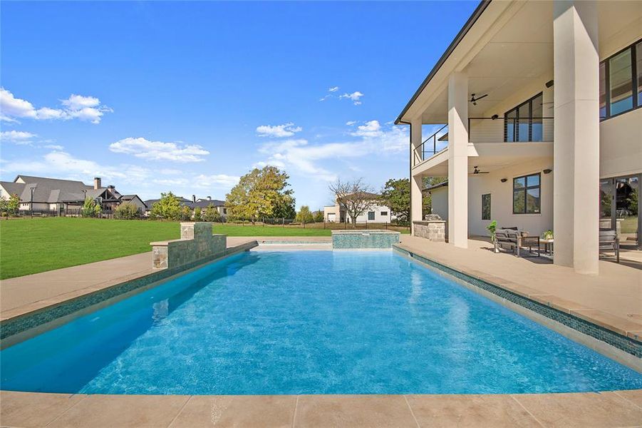 Exterior details and patio area of a home in , Heath (Image 4).