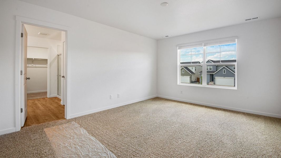 Spacious, unfurnished interior of a new home in Sky Ranch, Watkins (Image 13). Spacious, unfurnished interior of a new home in Sky Ranch, Watkins (Image 13).