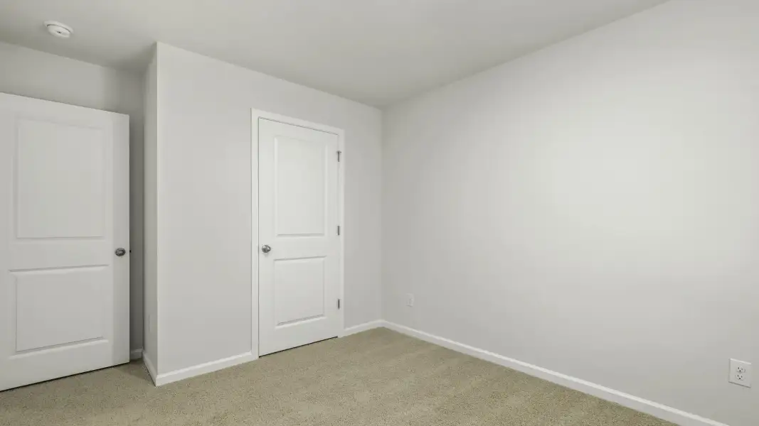Spacious, unfurnished interior of a new home in Fishel Village, Winston-Salem (Image 14).