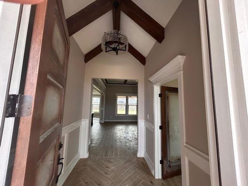 Spacious, unfurnished interior of a new home in , Lumberton (Image 9).