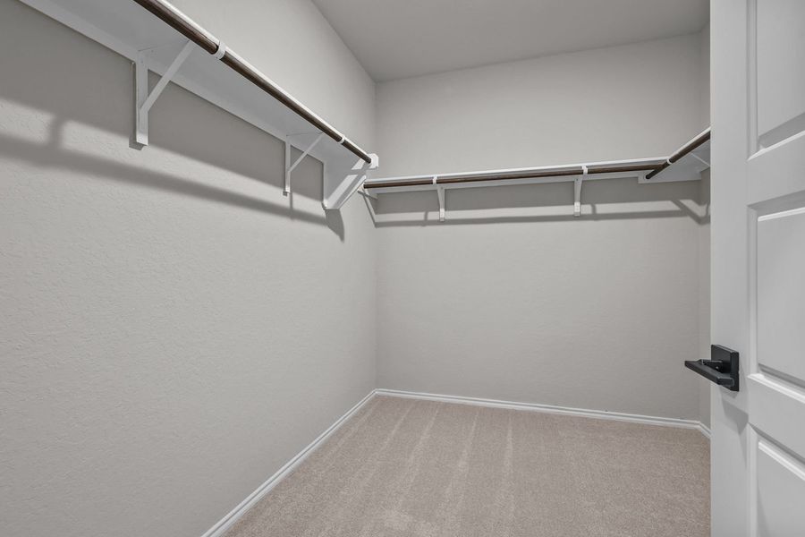 Representative unfurnished interior of a home built from the The Glenwood E by Davidson Homes LLC in Bricewood, San Antonio (Image 26).