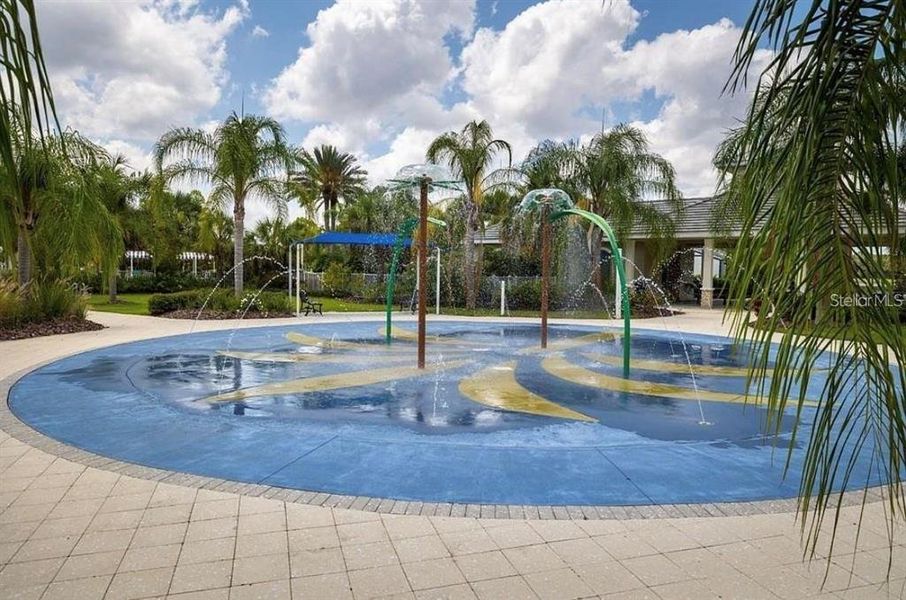 Community amenities in , Venice (Image 35).