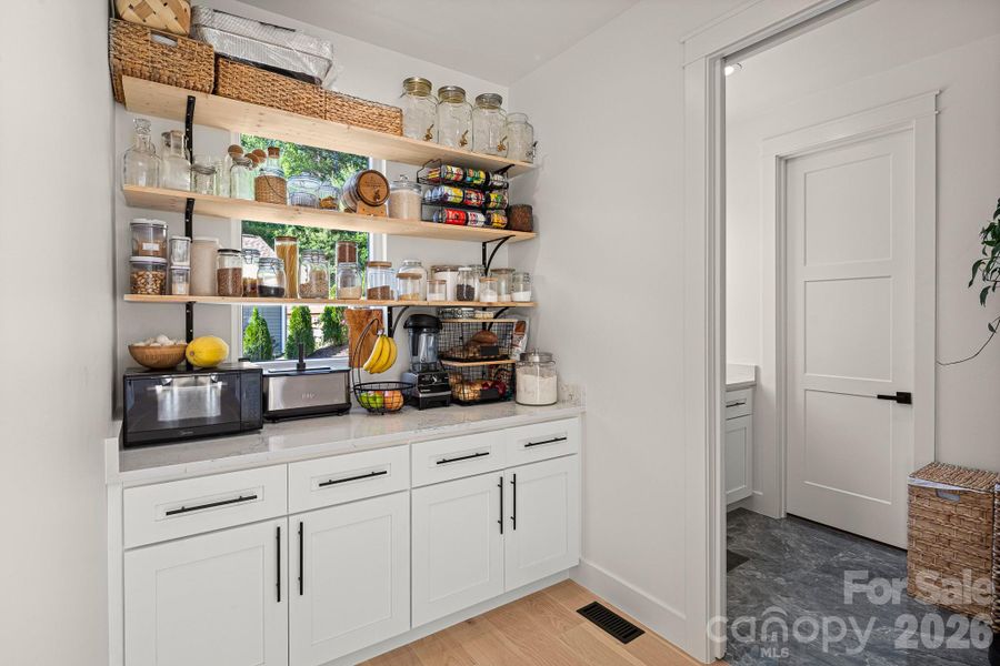 Walk-in pantry