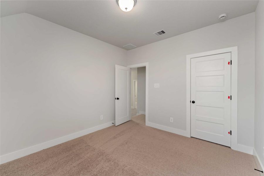 Spacious, unfurnished interior of a new home in Elyson, Katy (Image 18). Spacious, unfurnished interior of a new home in Elyson, Katy (Image 18).