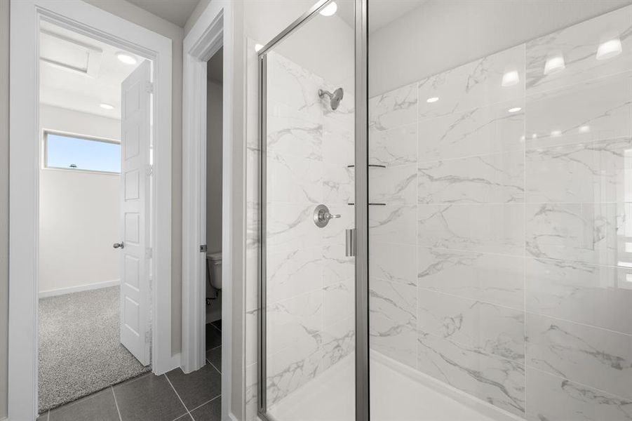 17_8921 Acorn- Primary Suite-4