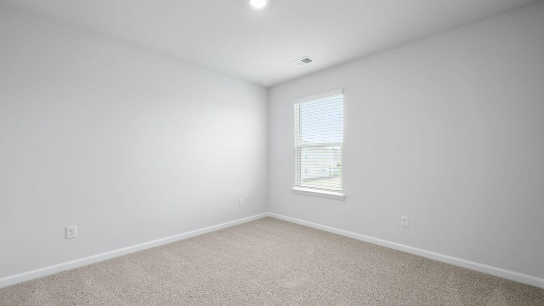 Spacious, unfurnished interior of a new home in , Summerville (Image 27).