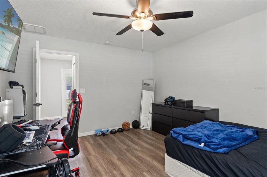 Furnished interior view inside a new home in , Weeki Wachee (Image 40).