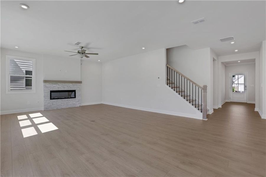 Spacious, unfurnished interior of a new home in The Paddocks at Doc Hughes, Buford (Image 43).