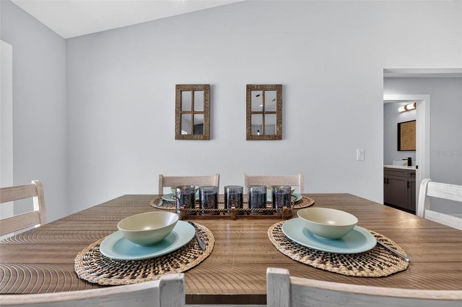 Furnished interior view inside a new home in , Dunnellon (Image 30).