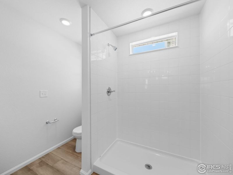 Spacious, unfurnished interior of a new home in , Johnstown (Image 22).