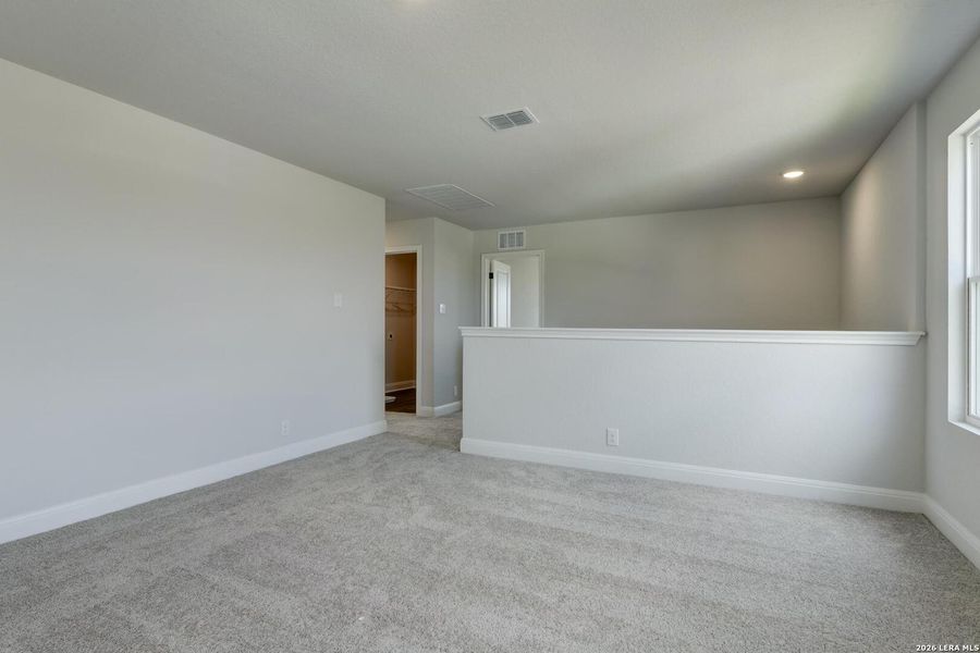 Spacious, unfurnished interior of a new home in Saddlebrook Ranch, Schertz (Image 20).