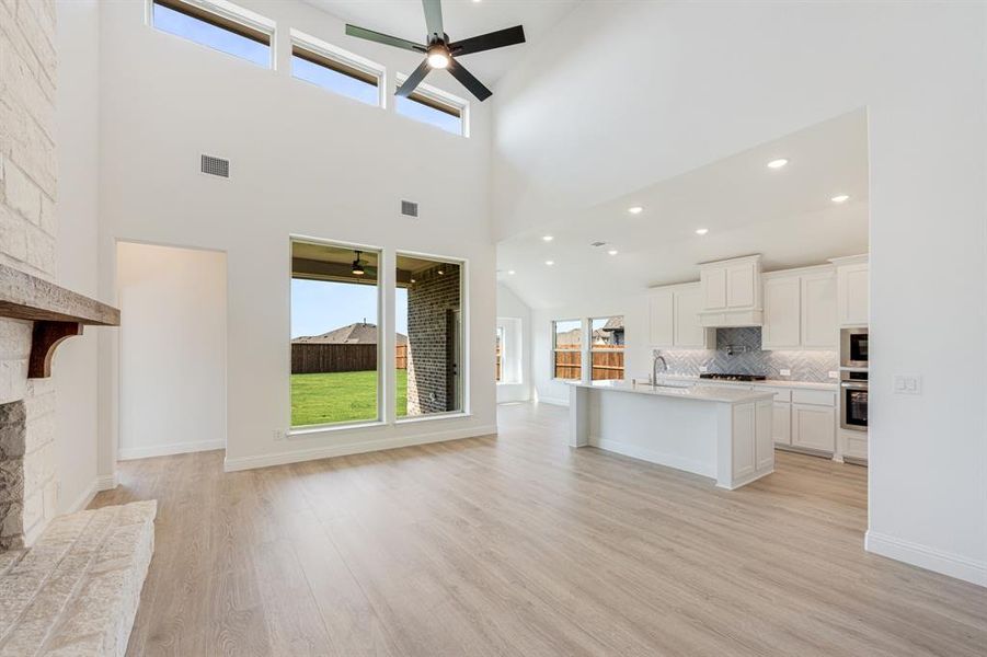 Spacious, unfurnished interior of a new home in Waterscape Classic 60s, Royse City (Image 13). Spacious, unfurnished interior of a new home in Waterscape Classic 60s, Royse City (Image 13).