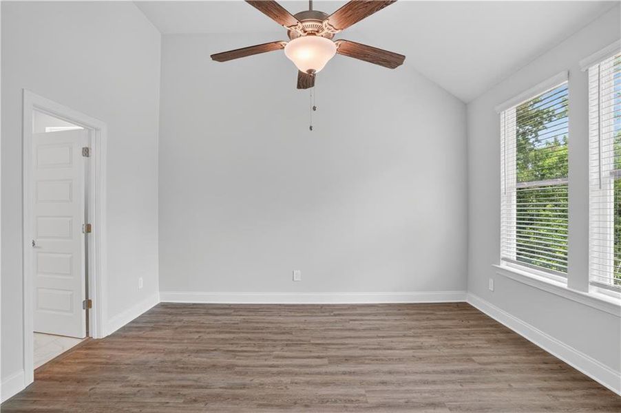 Spacious, unfurnished interior of a new home in Killian Manor at The Adares, Adairsville (Image 12). Spacious, unfurnished interior of a new home in Killian Manor at The Adares, Adairsville (Image 12).
