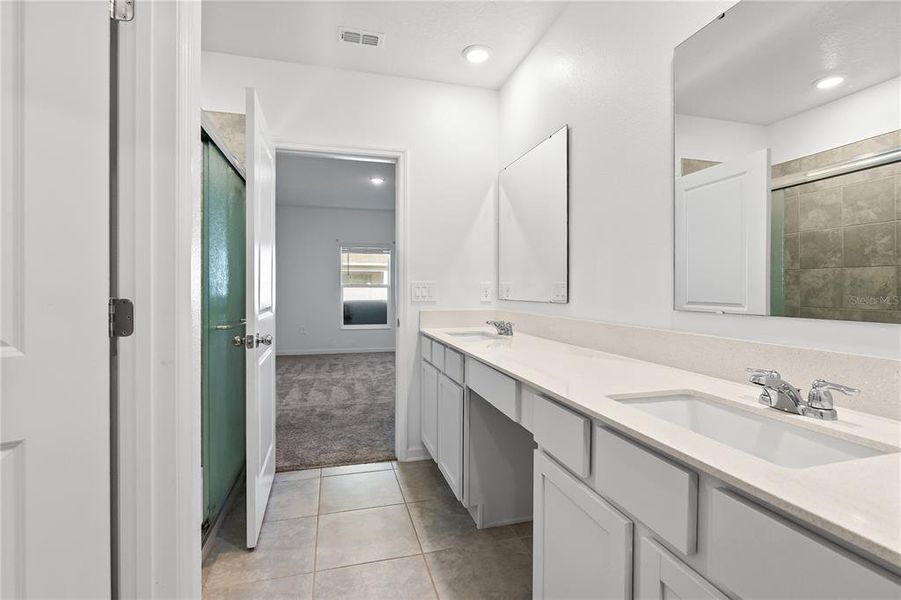 Furnished interior view inside a new home in Storey Creek: Manor Collection, Kissimmee (Image 8).