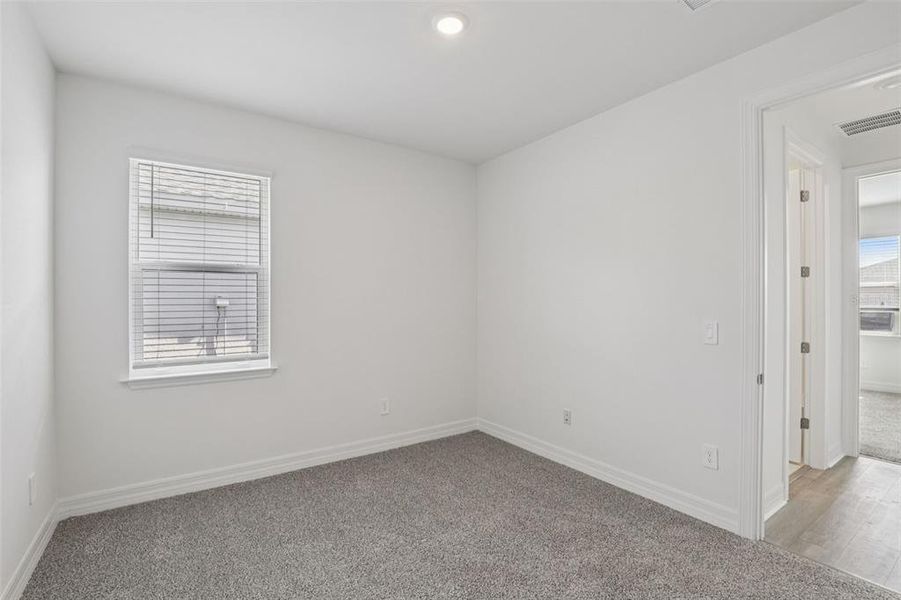 Spacious, unfurnished interior of a new home in , Punta Gorda (Image 23).