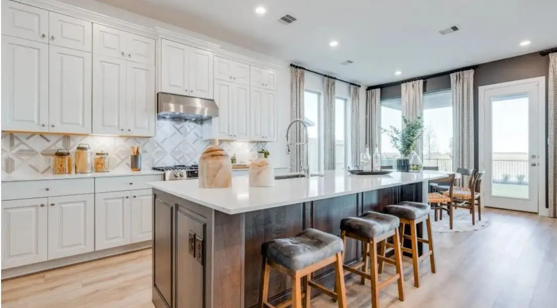 Furnished interior view inside a new home in Anniston: Pinnacle Collection, Katy (Image 10).