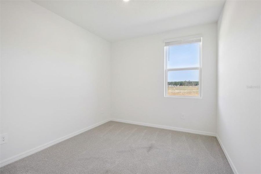 Spacious, unfurnished interior of a new home in Leyland Preserve - Classic Series, Brooksville (Image 16).