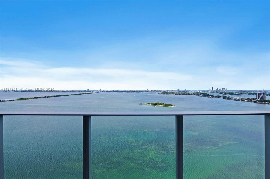 Exterior details and patio area of a home in Aria Reserve, Miami (Image 4). Exterior details and patio area of a home in Aria Reserve, Miami (Image 4).