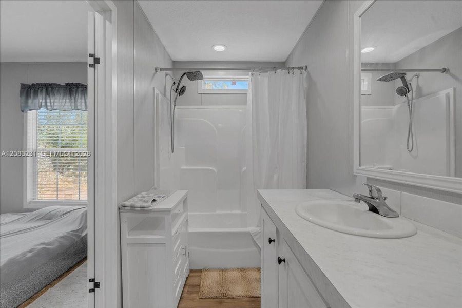 Furnished interior view inside a new home in , Clewiston (Image 8).