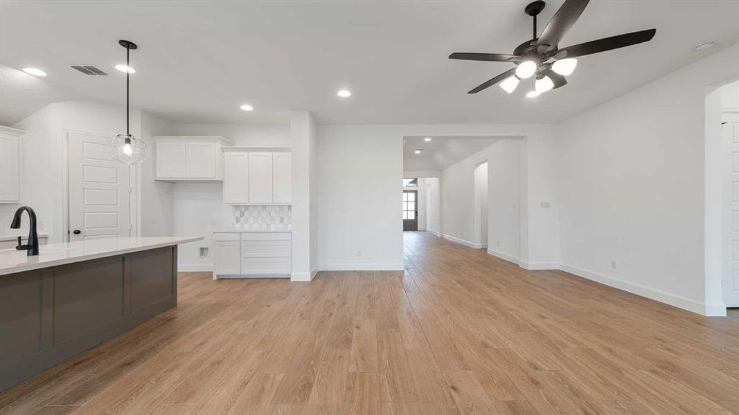 Spacious, unfurnished interior of a new home in Devonshire 55', Forney (Image 19). Spacious, unfurnished interior of a new home in Devonshire 55', Forney (Image 19).