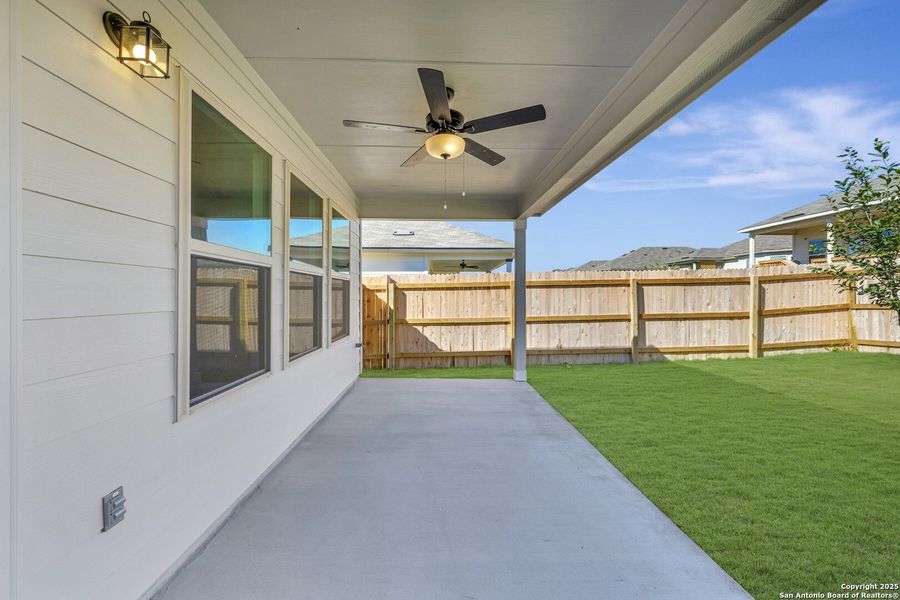 Exterior details and patio area of a home in Greenspoint Heights, Seguin (Image 21).