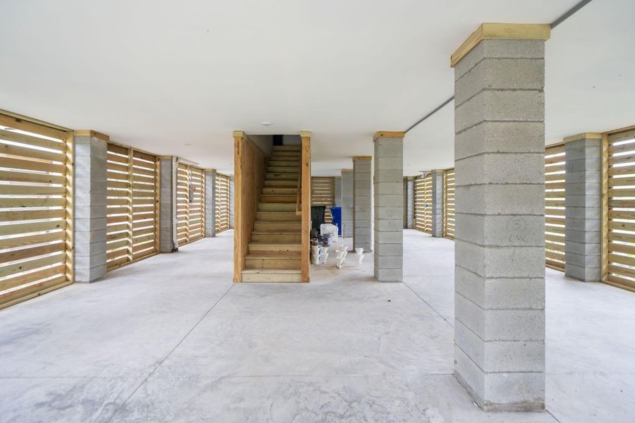 Exterior details and patio area of a home in Miller's Crossing, Johns Island (Image 23).