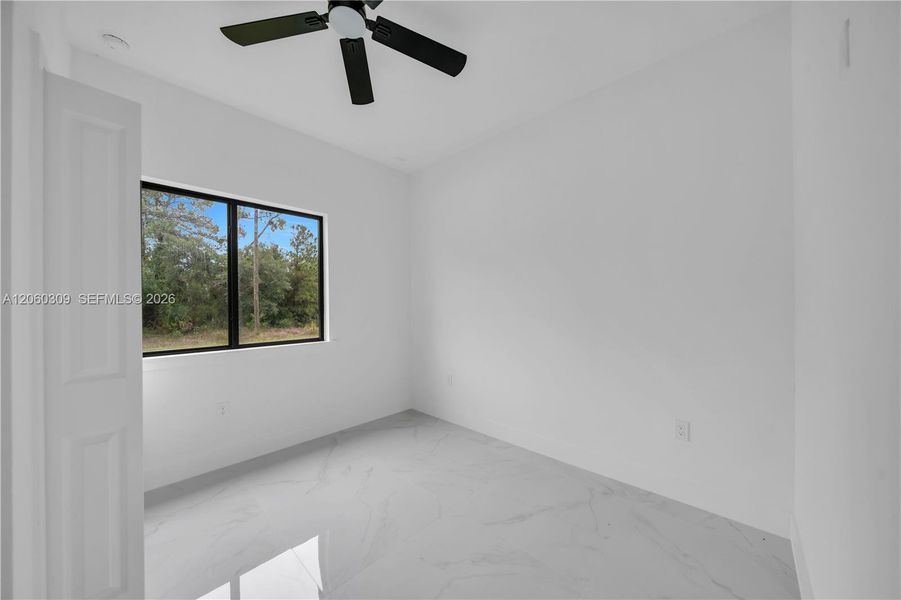 Spacious, unfurnished interior of a new home in , Lehigh Acres (Image 23).