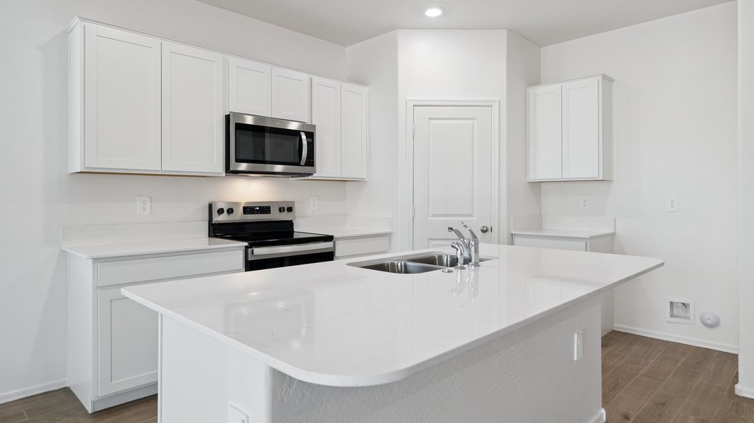 Furnished interior view inside a new home in Rio Rancho Estates, Wittmann (Image 8).
