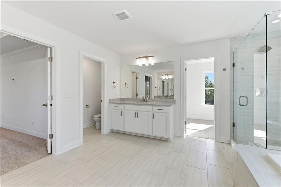 Furnished interior view inside a new home in The Estates at Hurricane Pointe, Douglasville (Image 9).