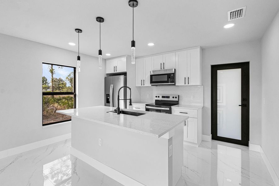 Island w/seating avail. Island w/seating avail.